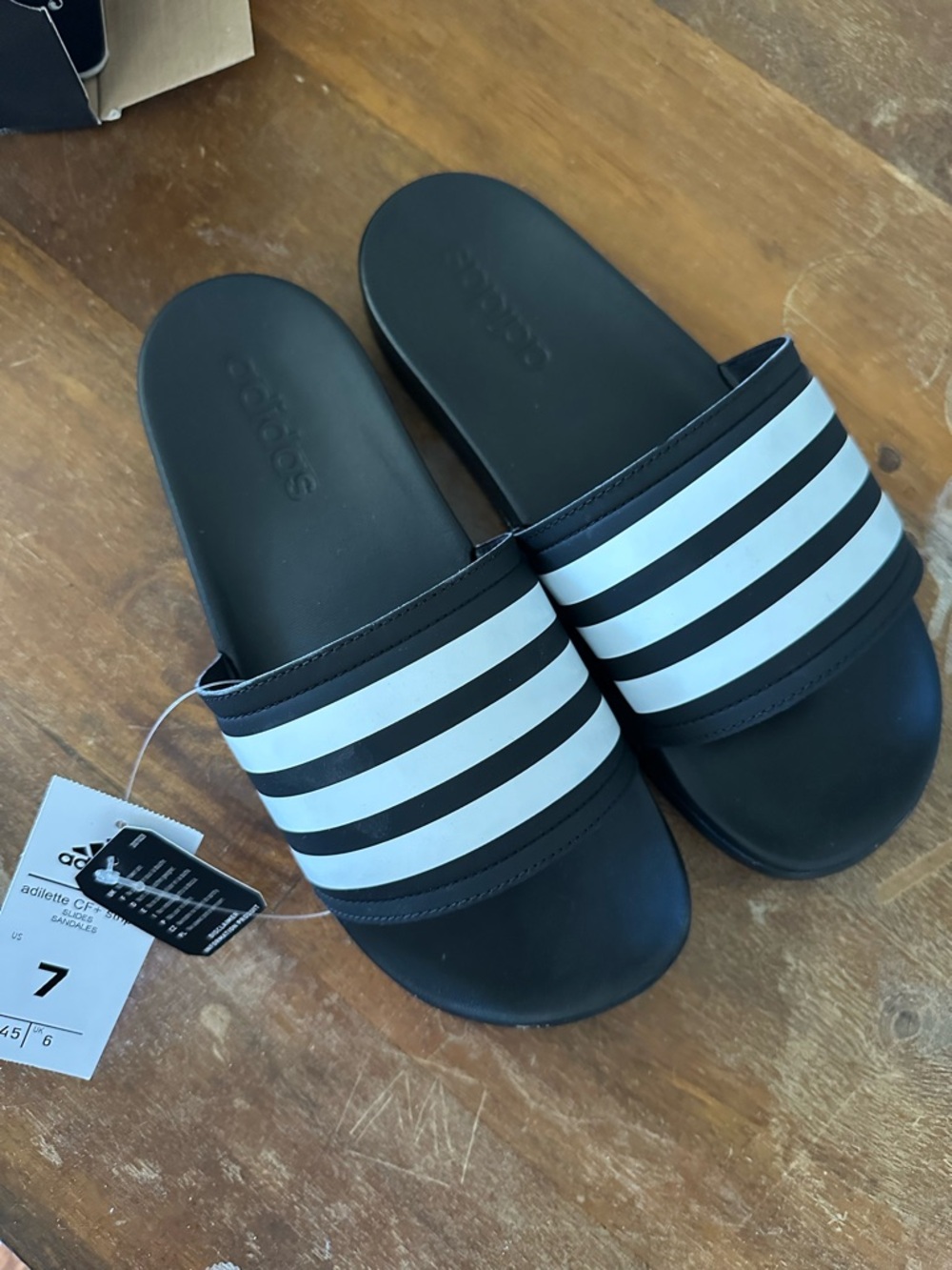 adidas adilette‎ black Slide Sandals with White Stripes size US7 UK6 EUR 39